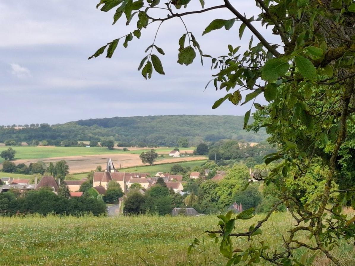 Chambres D'Hotes Les Frerots Lurcy-le-Bourg ภายนอก รูปภาพ