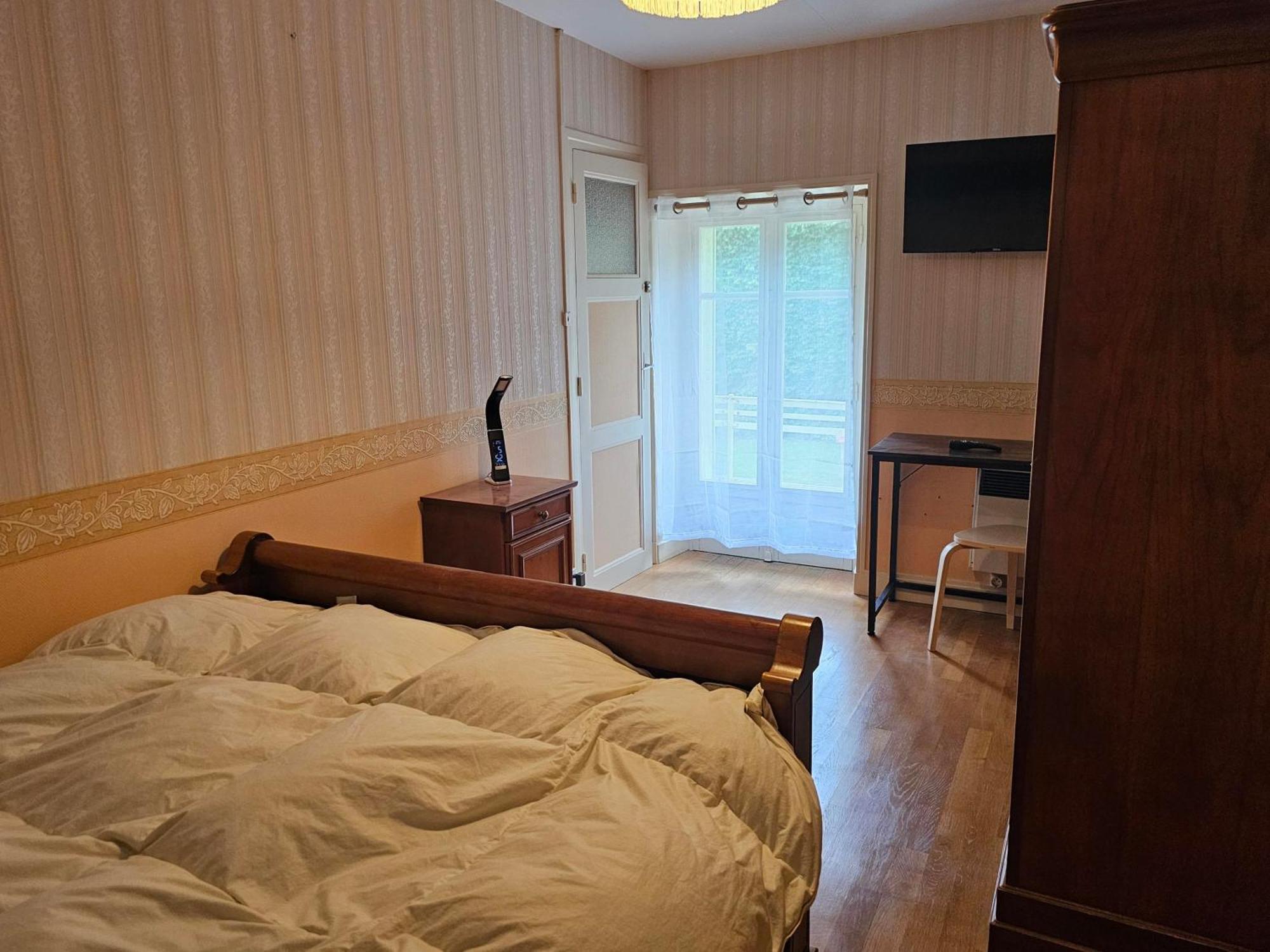 Chambres D'Hotes Les Frerots Lurcy-le-Bourg ภายนอก รูปภาพ